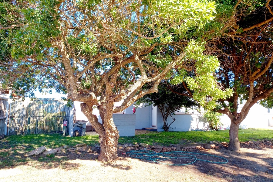 4 Bedroom Property for Sale in Bluewater Bay Western Cape